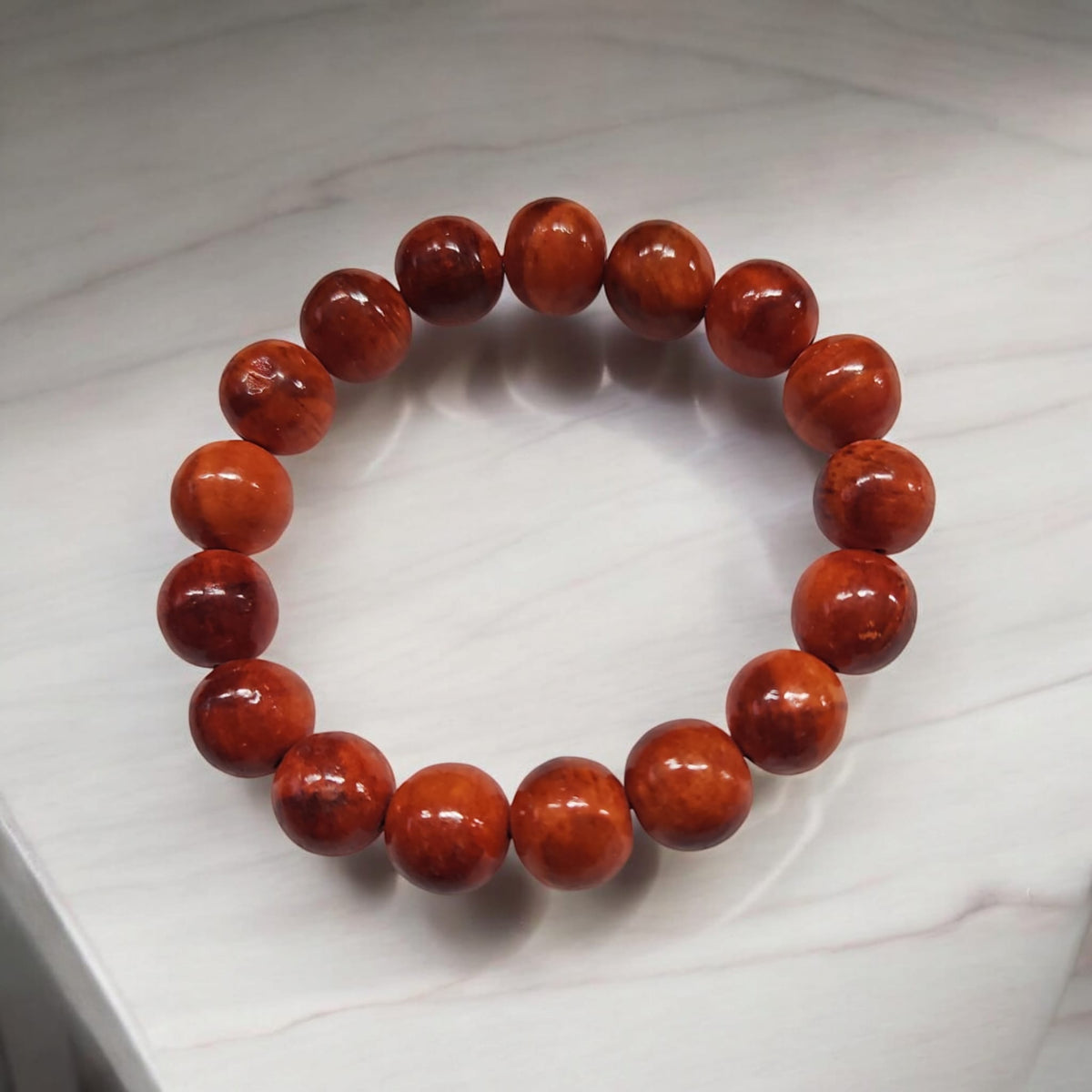 Bracelet en bois natural du vietnam.