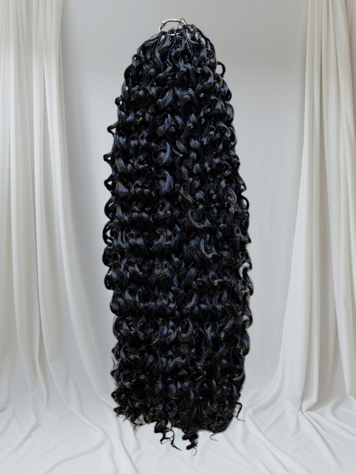 Deep curly, boho braids extensions de cheveux synthetiques au crochet legeres comme une plume,  pre-separees et sans noeuds.  22
