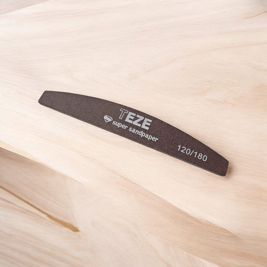 Professonal nail buffer for shaping, smoothing and polishing natural or artificial nails.